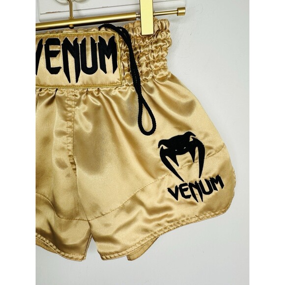Muay Thai Venum Shorts XSmall Black Gold MMA Boxing Trunks Combat Polyester - Picture 2 of 6
